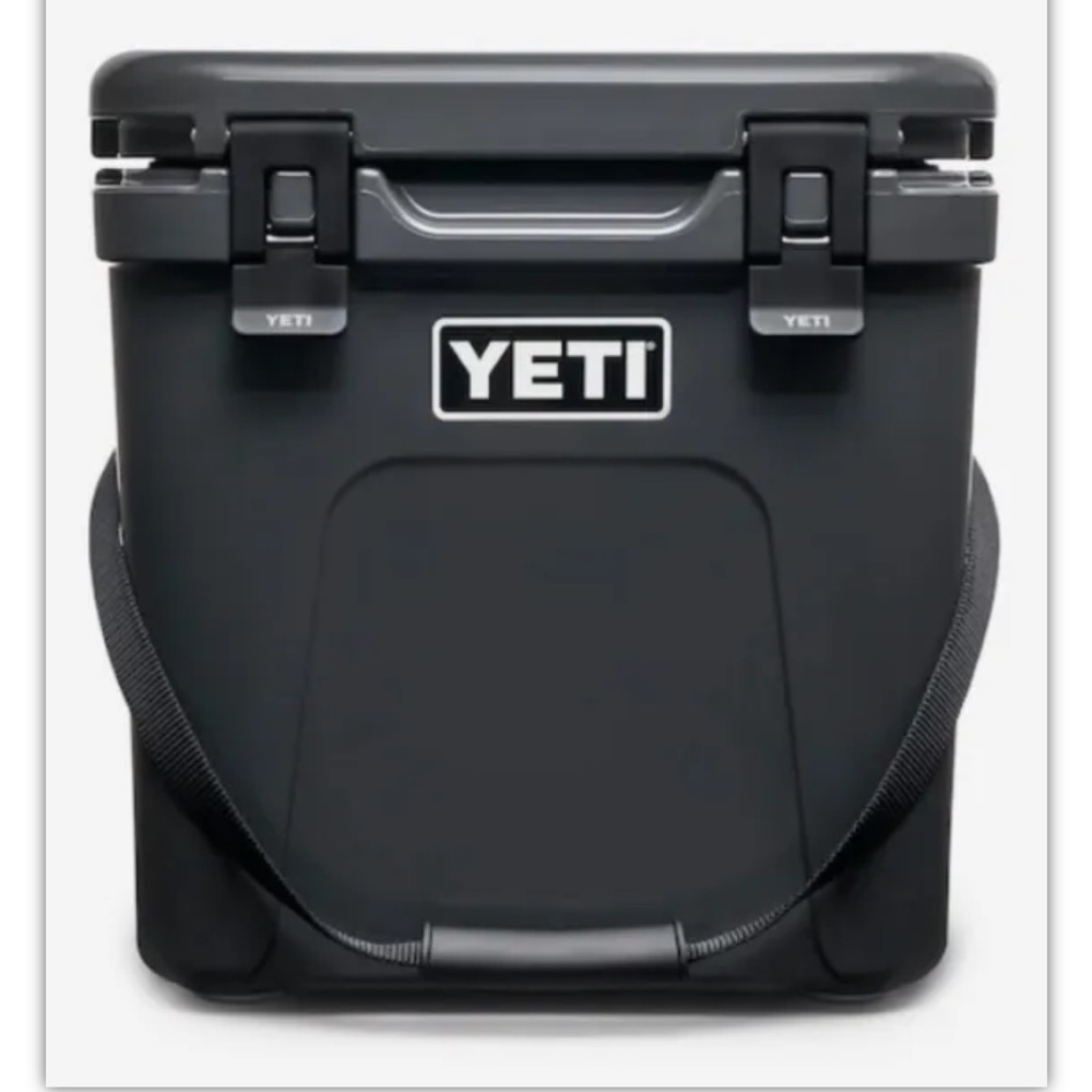 Yeti Roadie 24 Hard Cooler - Charcoal, Pre-owned in Good Condition